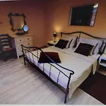 Old House - סלצה