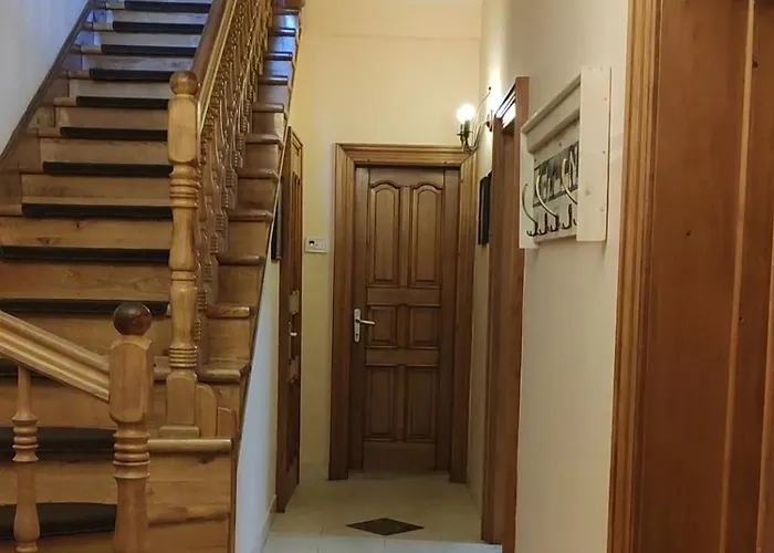 Old House - Ferienhaus Selce